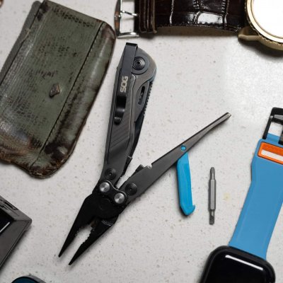 SOG Flash MT - Urban Gray + Cyan