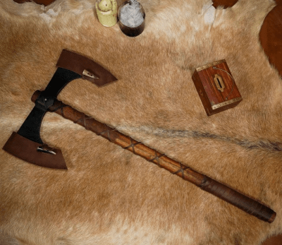 Lord of Battles Double-Edged Axe