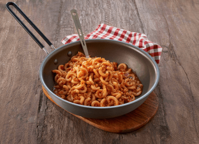 Trek 'n Eat Pasta with vegetarian Bolognese - Emergency Line 600g