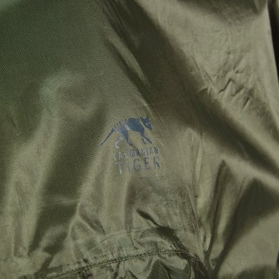 Tasmanian Tiger Poncho - Oliv