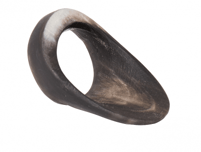 Freddie Archery Tummring I Horn (Storlek: Large)