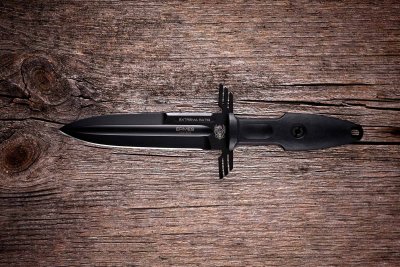 Extrema Ratio ERMES Black Operational