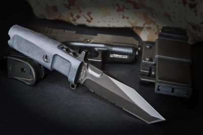 Extrema Ratio Fulcrum C - Svart