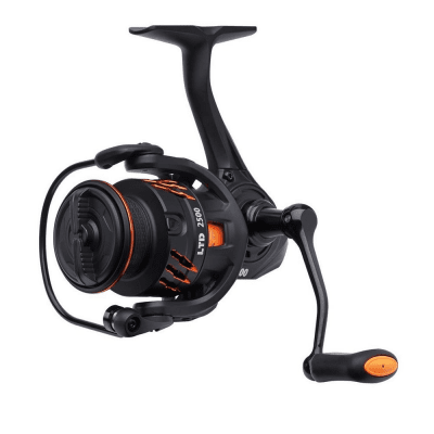 Savage Gear Orange LTD Haspelrulle