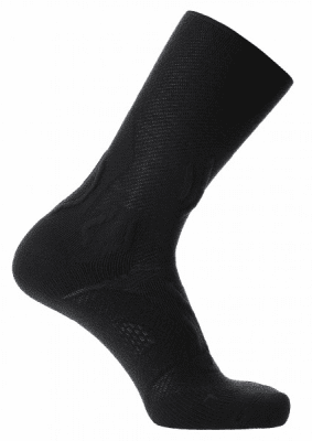 UYN Defender Merino Mid Cut Socks
